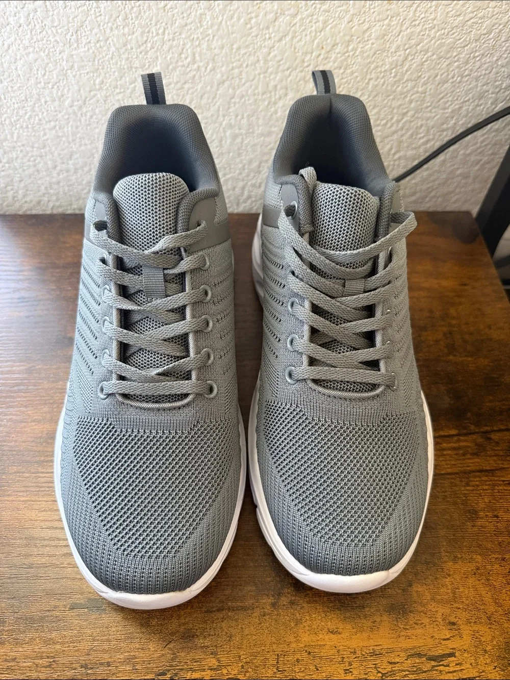 Men's Grey Lightweight Mesh Sneakers with Cushioned Sole